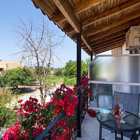 Irini Apartments And Studios Agios Gordios  Zewnętrze zdjęcie