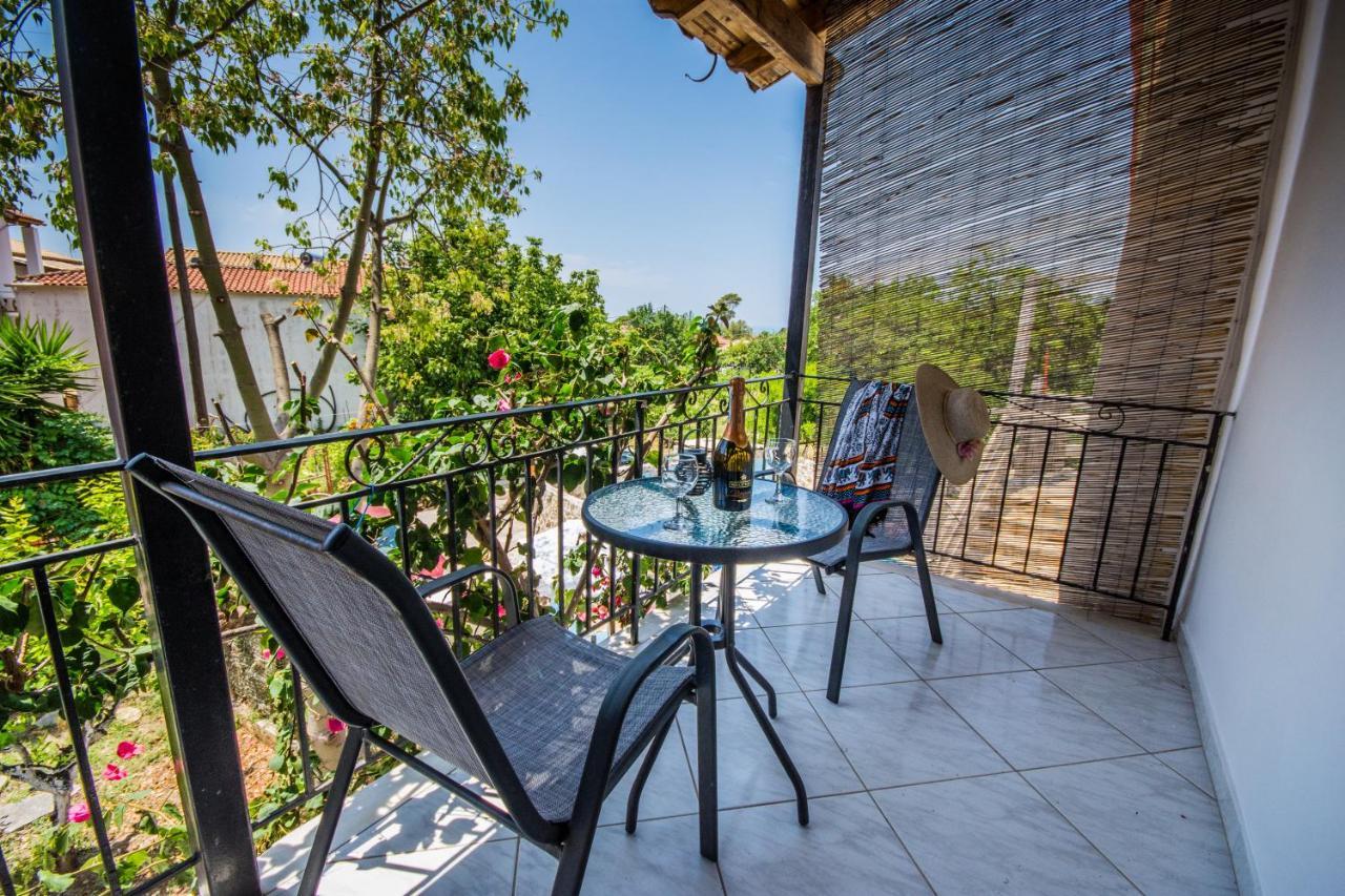 Irini Apartments And Studios Agios Gordios  Zewnętrze zdjęcie