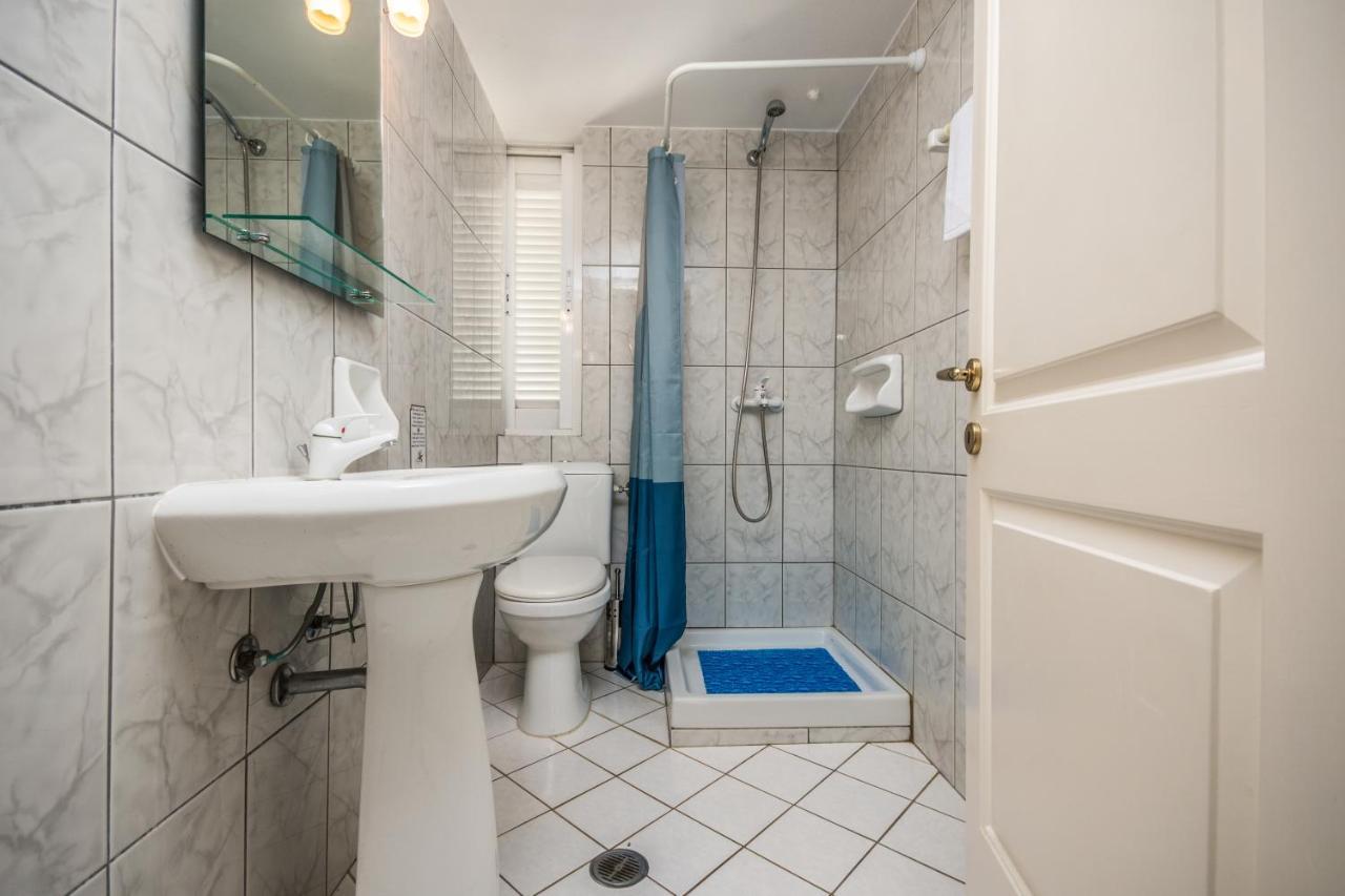 Irini Apartments And Studios Agios Gordios  Zewnętrze zdjęcie