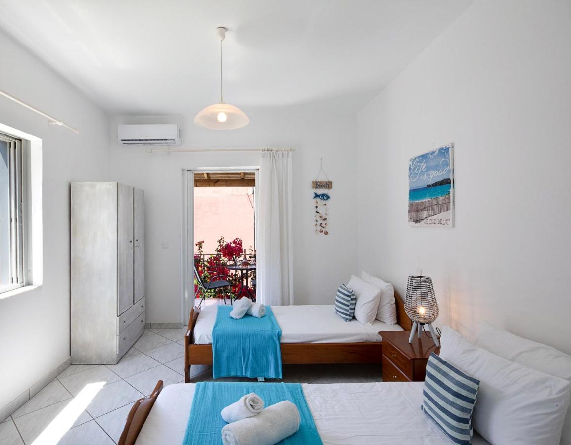 Irini Apartments And Studios Agios Gordios  Zewnętrze zdjęcie