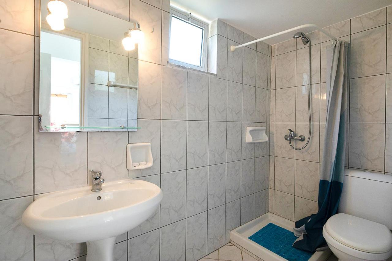 Irini Apartments And Studios Agios Gordios  Zewnętrze zdjęcie