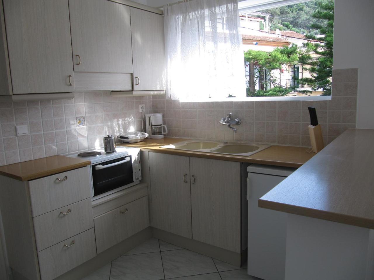 Irini Apartments And Studios Agios Gordios  Zewnętrze zdjęcie